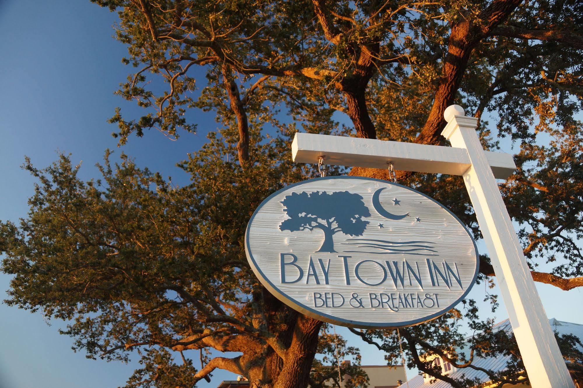 Bay Town Inn Bay St. Louis Ngoại thất bức ảnh